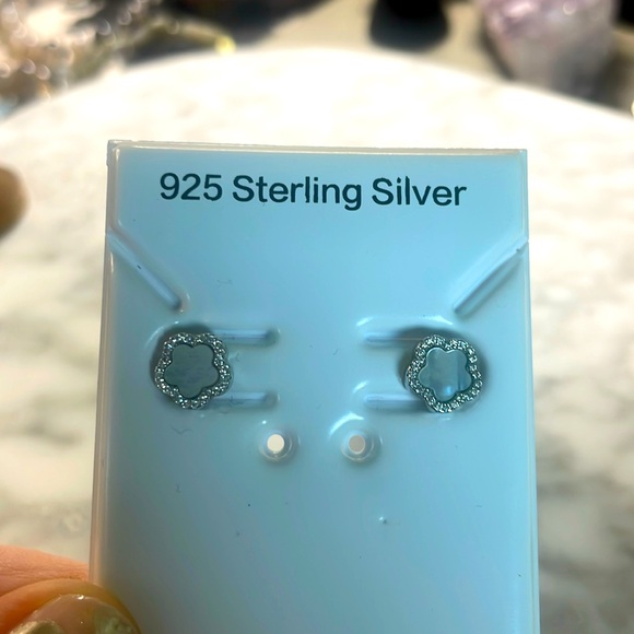 77gems Accessories - Moissanite & Mother Of Pearl Studs 925 Sterling